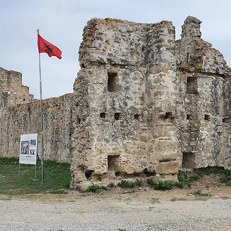 Vela Beachfront Private Terrace Apartment *