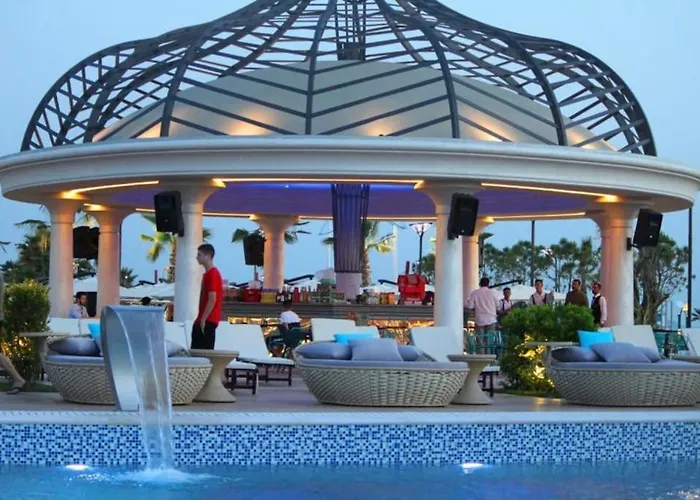 Vela Beachfront Private Terrace 公寓 *